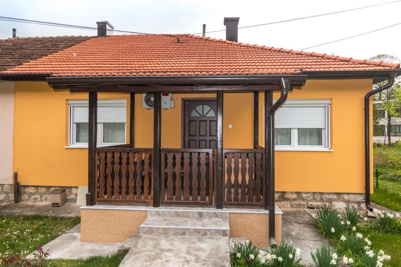 Apartman Olga Perucac Esterno foto